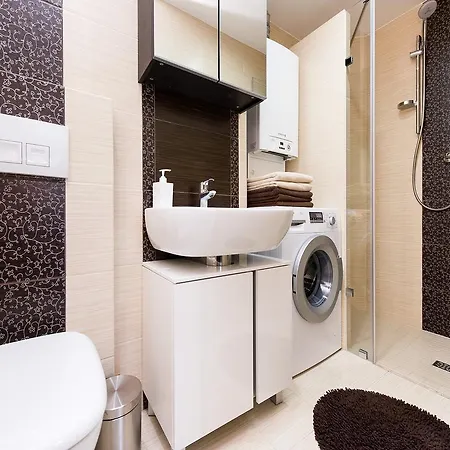 Apartment Vanilla 3 *